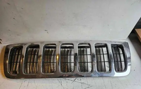 Jeep Cherokee XJ Front bumper upper radiator grill 27169B