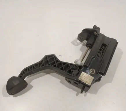 Clutch pedal