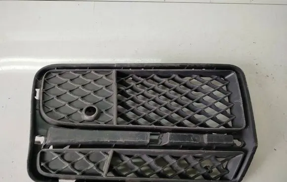 Mercedes-Benz G W463 2nd Gen Front bumper lower grill A4638855200