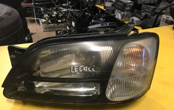 Subaru Legacy Headlight/headlamp