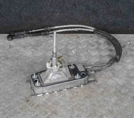 Volkswagen Caddy Gear shifter/selector 1K0711061B