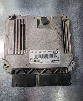 Opel Insignia A Engine control unit/module 55595540 55579447 0281019867