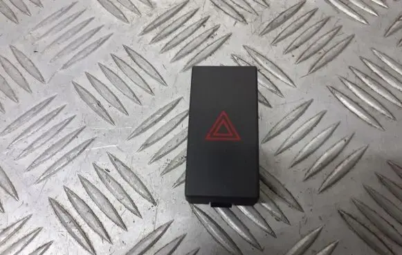Ford C-MAX I Hazard light switch