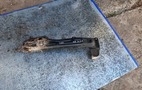 Toyota Corolla Verso E121 Front subframe