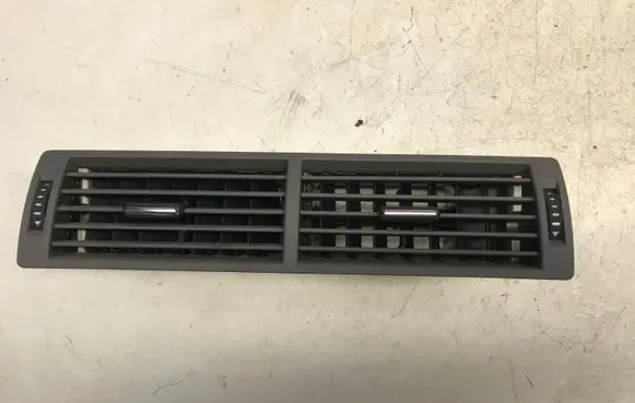 Audi A4 S4 B7 8E 8H Dash center air vent grill 8E0820951H
