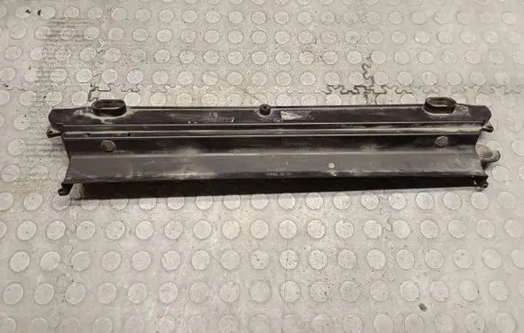 BMW 5 E60 E61 Top upper radiator support slam panel 7787830