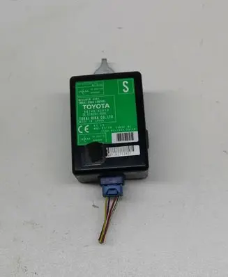 Toyota Auris 150 Door central lock control unit/module 8974002010