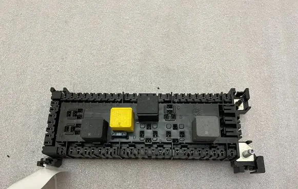 Mercedes-Benz GLE AMG (W166 - C292) Fuse module A1669061202