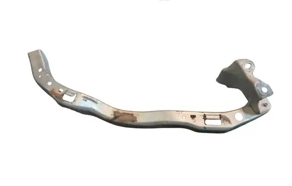 Subaru Outback Headlight/headlamp mounting bracket