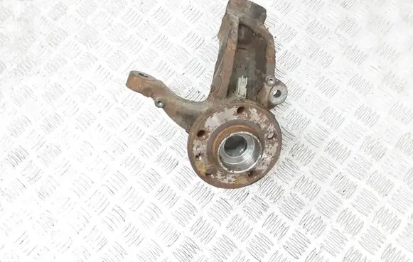 Volvo XC60 Front wheel hub 7G913K170M