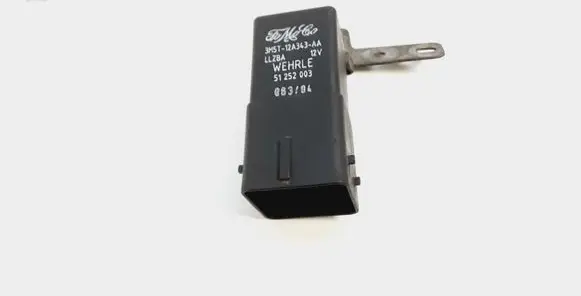 Volvo V50 Glow plug pre-heat relay 3M5T12A343AA