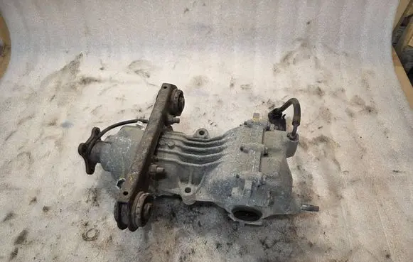 Nissan Rogue Rear differential