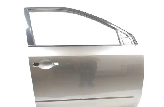 Nissan Murano Z50 Front door