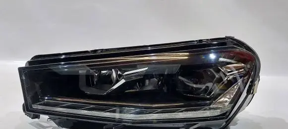Skoda Fabia Mk4 (6VA) Headlight/headlamp 6VB941015B