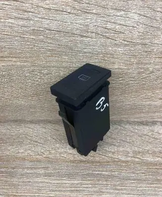 Volkswagen PASSAT B5 Windscreen/window heater switch 3B0959621B
