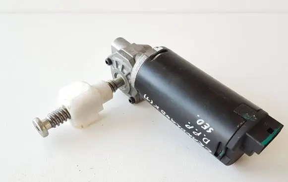 Opel Grandland X Seat adjustment motor 1149460X 0203192019