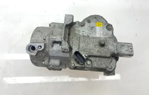 Toyota Prius+ (ZVW40) Air conditioning (A/C) compressor (pump) 0422000404 0422040411B02269