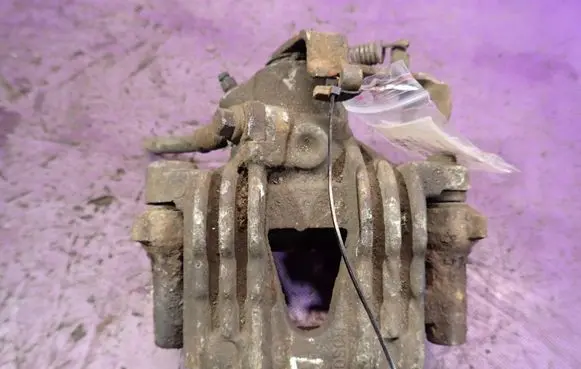 Rear brake caliper