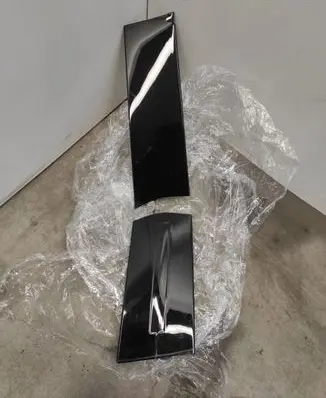 Ford Explorer VI Front door trim (molding) CB5T14A626ADW