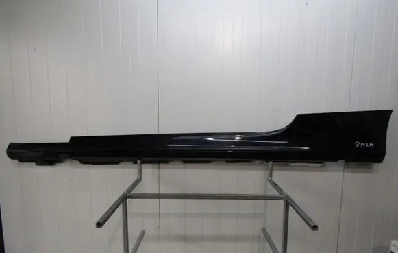Mercedes-Benz C AMG W202 Front sill (body part) a2056980500