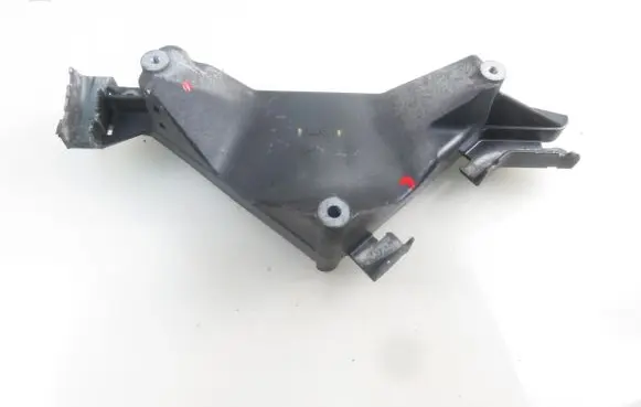 Scion tC AT10 Fuel filter bracket/mount holder 2153661