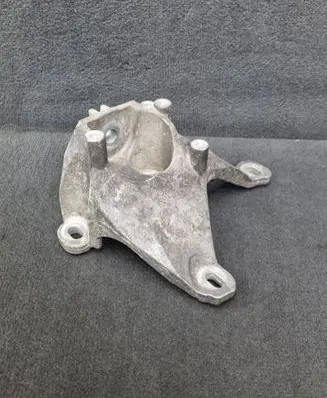 Audi A8 S8 D4 4H Gearbox mounting bracket 4H0399113E