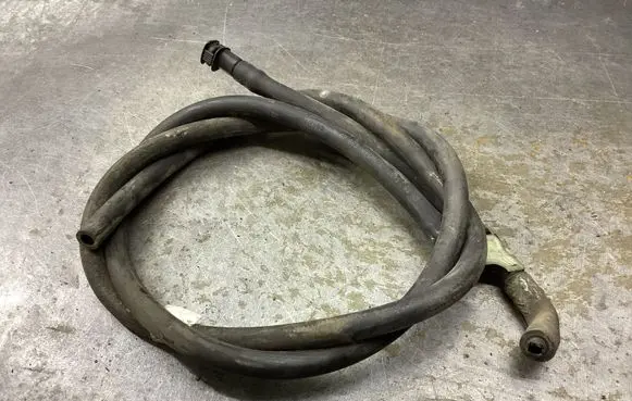 Mercedes-Benz CLS C218 X218 Headlight washer hose/pipe A2128600092