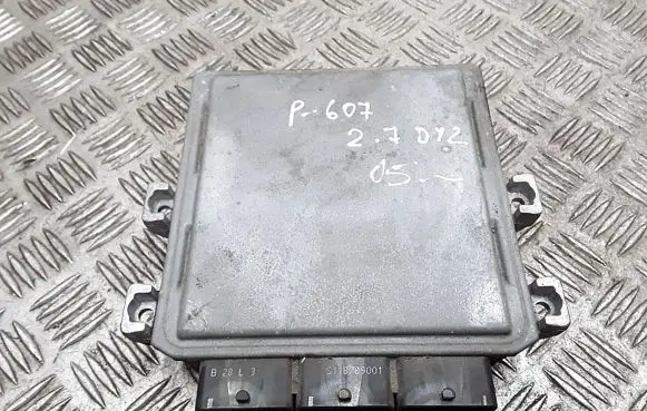 Peugeot 607 Engine control unit/module