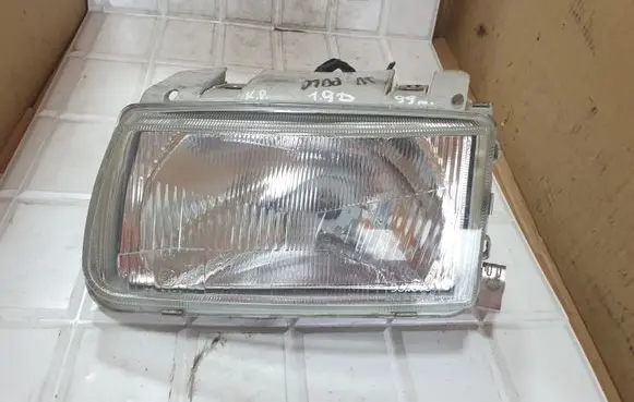 Volkswagen Polo III 6N 6N2 6NF Headlight/headlamp MVW142G1L0 029526
