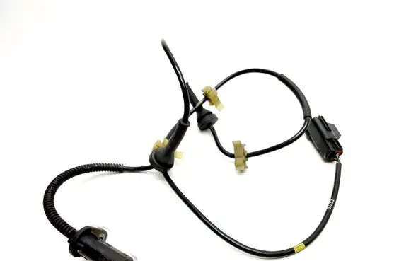 Volvo XC90 ABS brake wheel speed sensor 8634237