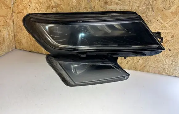 Skoda Kodiaq Headlight/headlamp K2T1K51