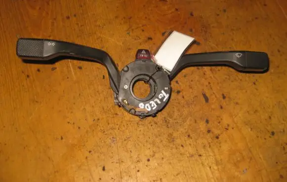 Seat Toledo I (1L) Other switches/knobs/shifts