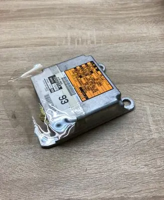 Toyota Corolla E120 E130 Airbag control unit/module 8917013040 2310002440
