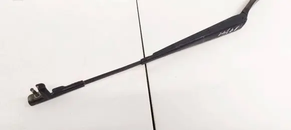 Skoda Octavia Mk2 (1Z) Front wiper blade arm 1Z1955409A