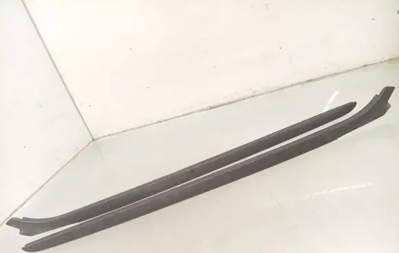 BMW 3 F30 F35 F31 Windshield trim 7258188