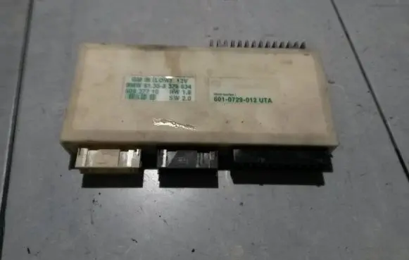 BMW 5 E39 Comfort/convenience module 61358378634