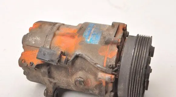 Seat Alhambra (Mk1) Air conditioning (A/C) compressor (pump) 7M3820803A
