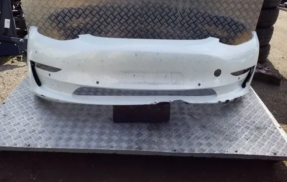 Tesla Model 3 Front bumper