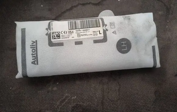 Opel Astra L Seat airbag 