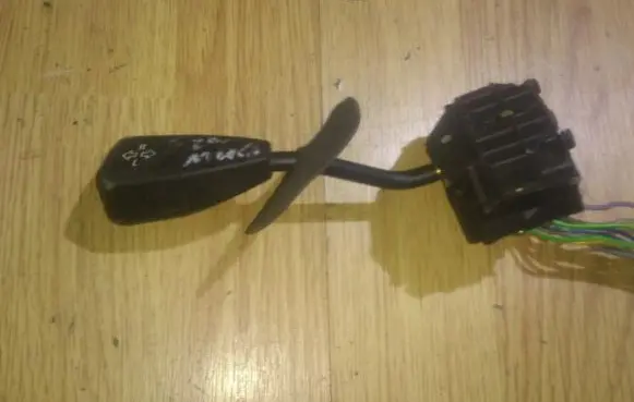 BMW 5 E34 Indicator stalk 011003
