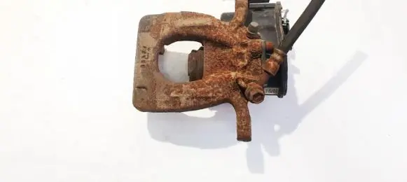 Nissan Qashqai Rear brake caliper