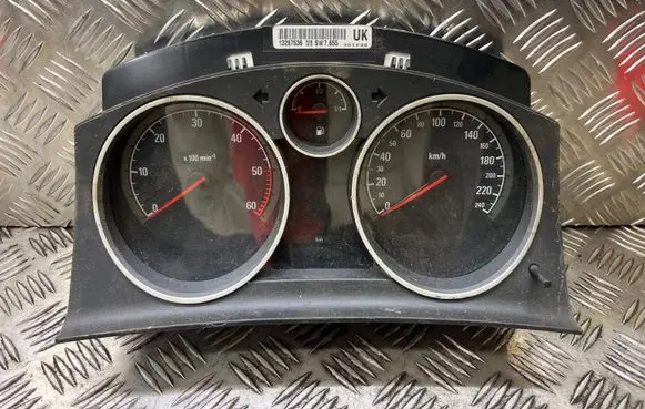 Opel Zafira B Speedometer (instrument cluster) 3164392