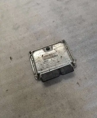 Audi A3 S3 8L Engine control unit/module 038906019GC 1039S00126 0281010892