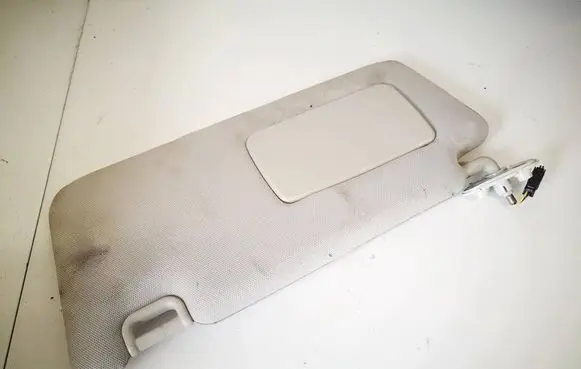 Subaru Legacy Sun visor