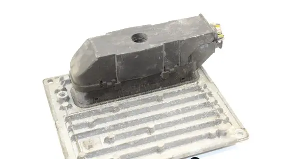 Ford Fiesta Engine control unit/module 4S6112A650SB