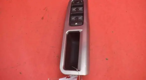 Volvo V50 Electric window control switch 30658444