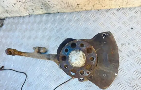 Mercedes-Benz S W221 Front wheel hub 2130