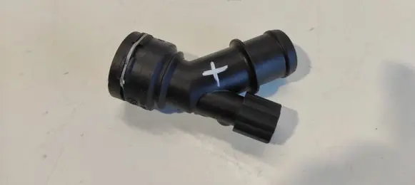 Skoda Fabia Mk1 (6Y) Engine coolant pipe/hose 6Q0122291F