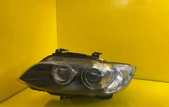 BMW M3 e92 Headlight/headlamp 7162127-12