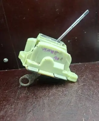 Mercedes-Benz E W211 Gear shifter/selector A2112673124